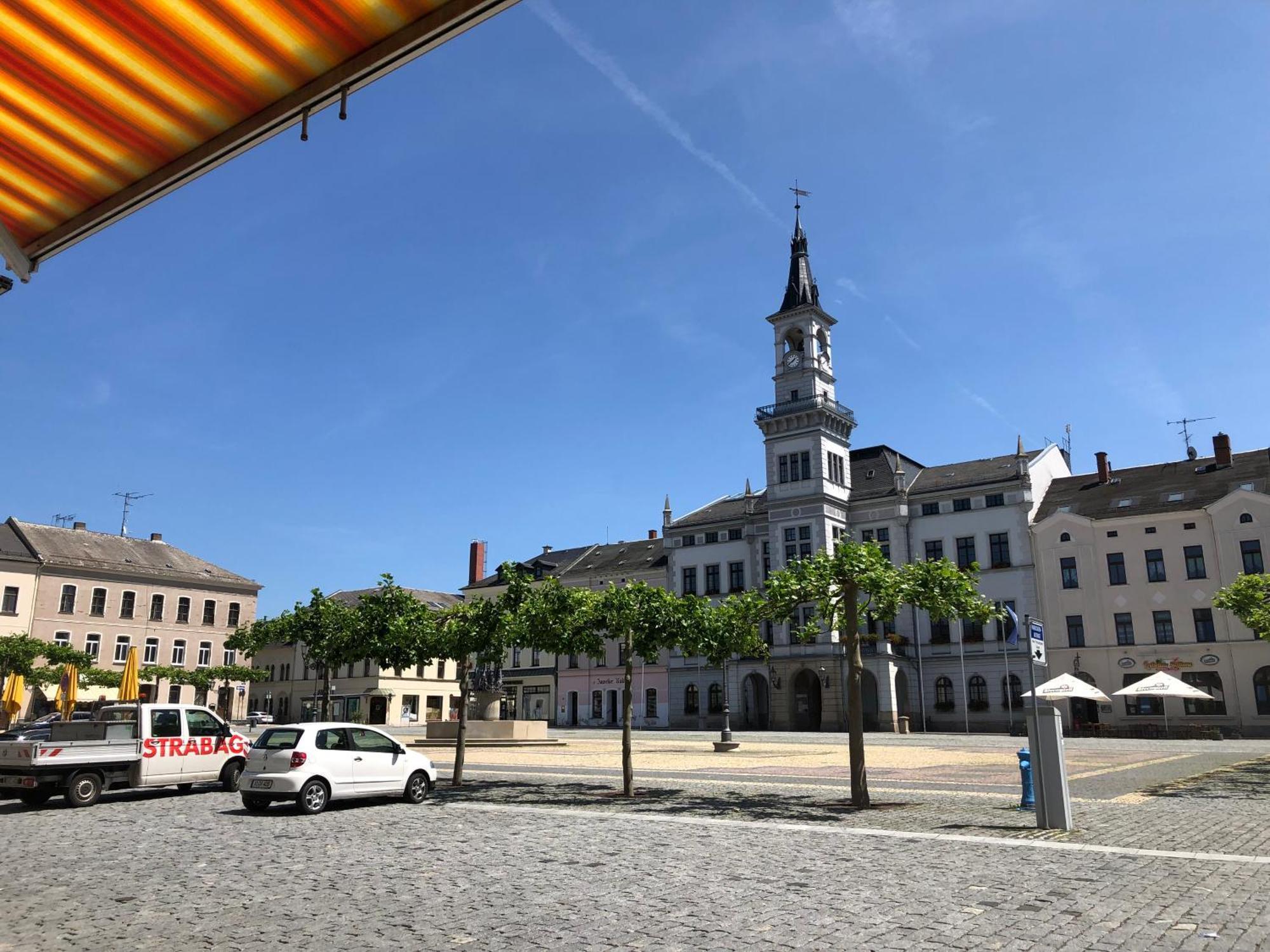 Kleinzimmer Am Markt Oelsnitz  Exterior foto